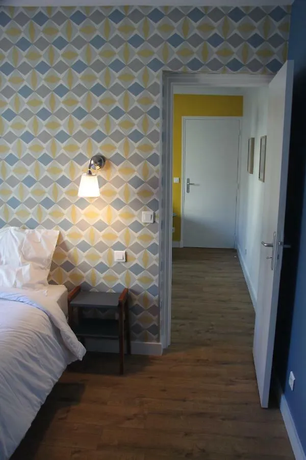 Les Toits De Bed & Breakfast